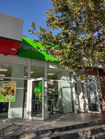 Farmacia Dr. Max Complex Comercial A9
