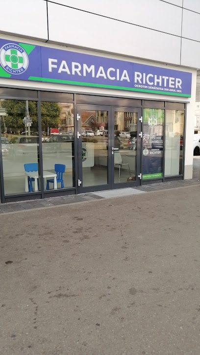 Farmacia Richter Unnamed Road